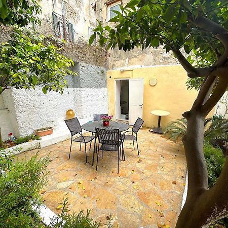 Traditional House With Ivy Garden Corfu  Extérieur photo