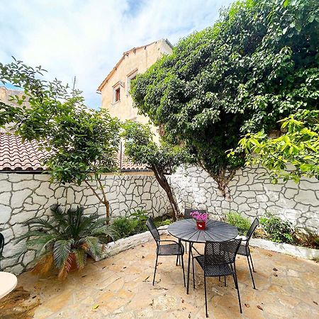 Traditional House With Ivy Garden Corfu  Extérieur photo