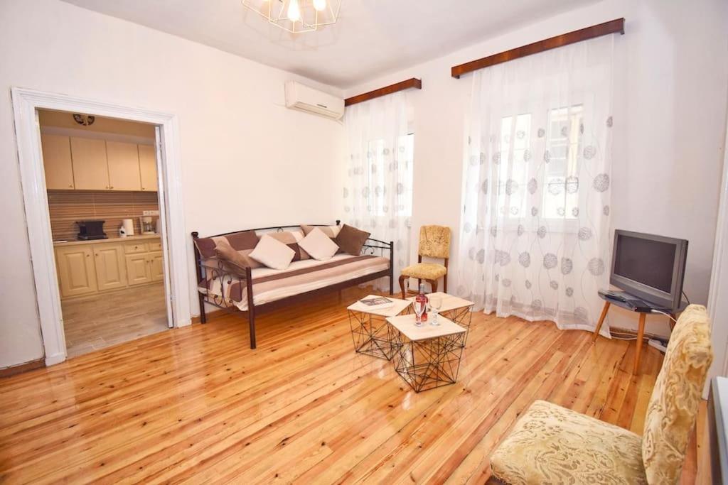 Traditional House With Ivy Garden Corfu  Extérieur photo